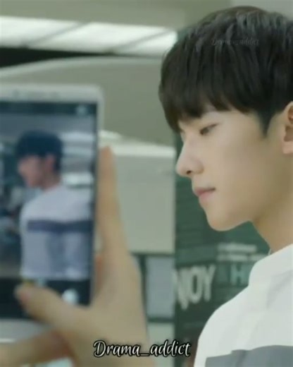 𝑫𝒓𝒂𝒎𝒂_𝒂𝒅𝒅𝒊𝒄𝒕 💜✨ | Sighting crush 🙈😻 Cute Yang Yang 😍🙈❤️ Drama name : Love o2o ❤️ . . ✓like ✓comment ✓follow ✓ Share . . #loveo2o #yangyang #zhengshuang... | Instagram