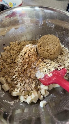 OFFGRID SURVIVAL: DIY Homesteader’s Blackberry Crumble