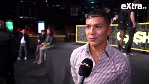 Bizár na Clashi: Vyhrocený Samir, žhavá líbačka Osladilové, uplakaný Mikulášek a bojovník Novotný