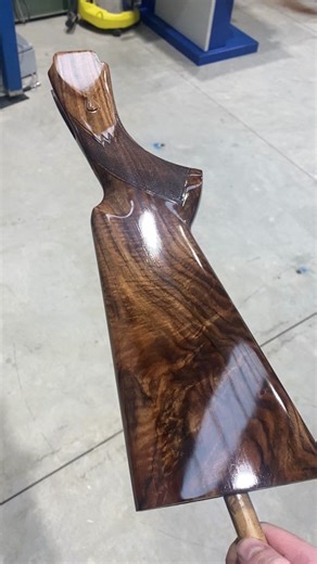 Final thin coats for this oil finish. Cure off for a week then a final cut, polish and checkering run out. #craftsman #craft #wood #woodworking #handmade