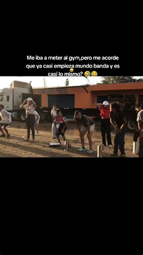 Mundo Banda: The Fun of Youth Culture