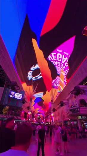 Las Vegas looks like this at 3 am