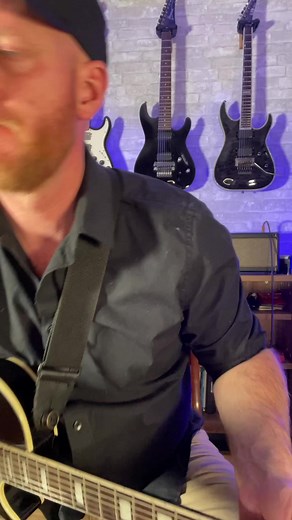 How to play the first riff to “Walk this Way” by Aerosmith #aerosmith #walkthisway #rundmc | Guitar Essentials