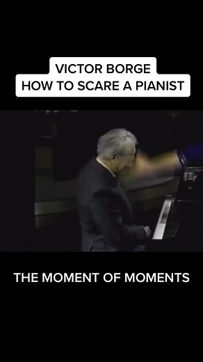 Victor Borge Comedy Opera Performance