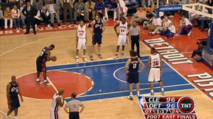 【季後賽經典時刻】 2007年東區冠軍賽，LeBron James在活塞主場狂飆48分，其中連砍25分的猛爆演出、包辦騎士最後得到30分的29分，幫助騎士在二度延長以109：107獲勝，在系列賽取得3：2領先。 | NBA Taiwan