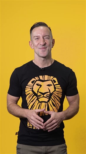 ¿Cuánto crees que pesa el puppet de #Zazú? ¡Te leemos en comentarios! | El Rey León, el musical