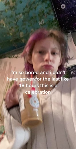 emily wall (@eemilywall)’s videos with 800 db cloud - 100 gecs & Laura Les & Dylan Brady