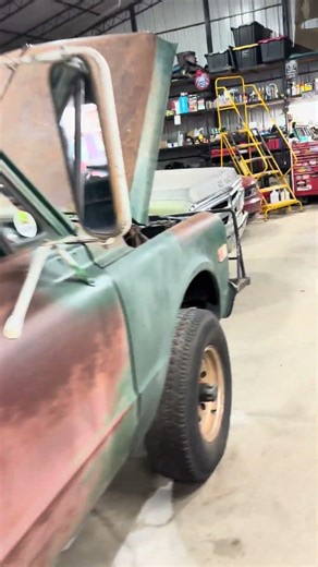 Fake patina. Turned out pretty good for what it worth. #gmc #patinatruck #patina #1ton #4x4