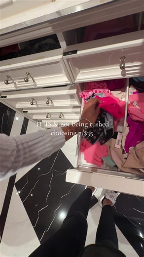 Nail Color Selection Tips from Victoria's Secret