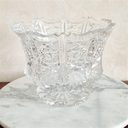 Large Round Lead Crystal Vase With an Engraved Star-shaped Pattern. Made by Bohemia Crystal, Czech Republic. - Etsy
