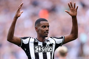 Alexander Isak shares what Newcastle players have been telling him after Sunderland FA Cup draw