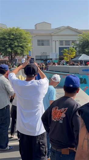 The Bladies (women’s division) are done! Check out this final trick from one of the finalists! Could this be the one that wins? We’ll find out tonight! #rollersports #bladingcup2025 #aggressiveskate | Roller Planet