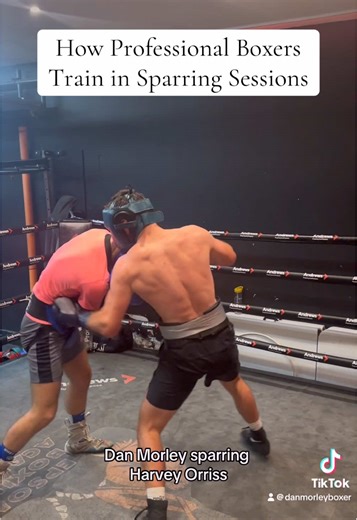 How pro boxers spar #boxing | professional boxer sparring