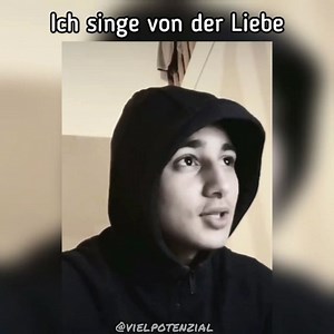 Viel Potenzial on Instagram: "Französischer Part mit deutscher Übersetzung von @milano.441 !🙏🏽🇫🇷 Der Song heißt "Guerilla" (Widerstandskämpfer) von @soolkingofficiel !💪🏽💥 #deutschrap #rapfrançais #rapfrancaisbuzzz #rapfrançais #rapfrance #milano441 #moiskid #manuellsen #sinang #kellergmbh #frenchrap #soolking #nimo #deutschrap #newcomer #deutschrapnewcomer #mero428 #samra #capitalbra #shirindavid #nimo #luciano #187strassenbande #kmngang #apache207 #veysel #xatar #fero47 #1minute2rap #bon