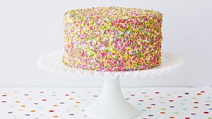 Martha Bakes - Celebration Cakes - Twin Cities PBS