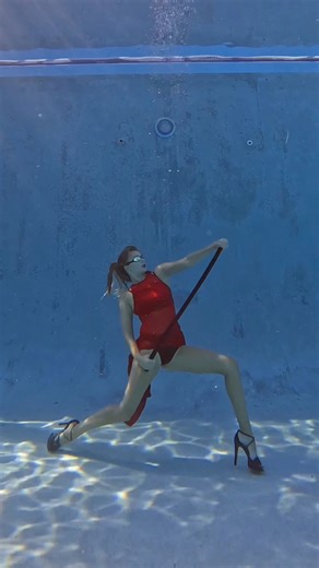 144K views · 3.2K reactions | Belt challenge - Underwater  u know I had to do this one 藍 #underwater #dance #Beltchallenge #dancevideo #pool #underwaterworld | kristimakusha | Facebook