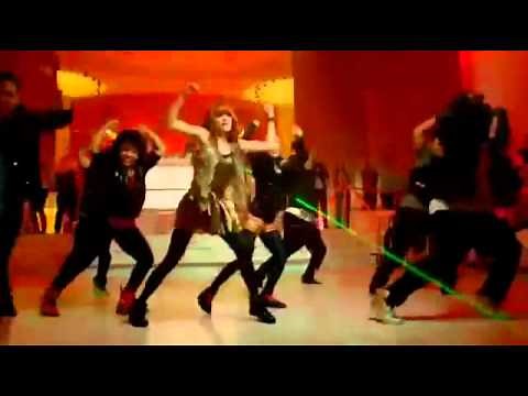 Bella Thorne - TTYLXOX