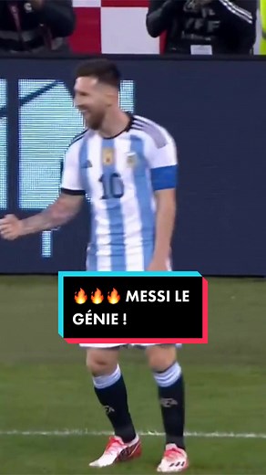 Lionel Messi's Clever Free Kick Goal | Football Skills and Goals