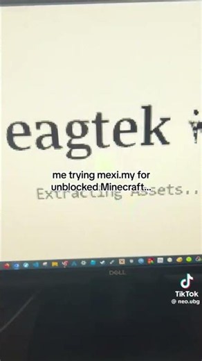 me trying mext.my for unblocked Minecraft 🤯 #eaglercraft