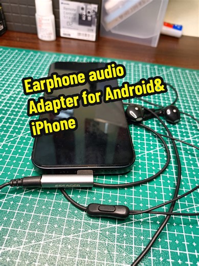 Earphone Audio Adapter for iPhone & Android Devices