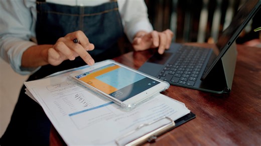 The IRS is now letting some taxpayers file their return early — as long as their income is $89,000 or less