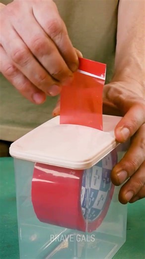 Easy Duct Tape Organizer for Quick Cutting 🔥 #storagehack