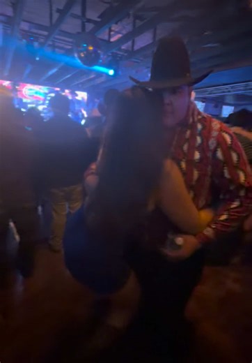 Dynamic Dance Duo Stuns with Ceiling-Height Moves