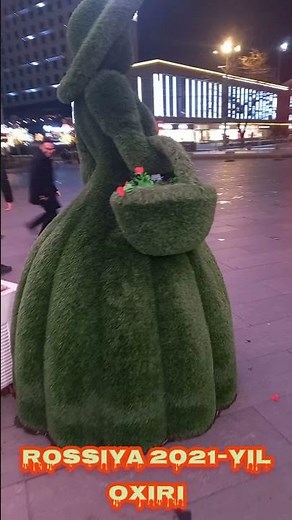 Yangi yil tadbirlariga oid qisqa videolar kolleksiyasi. Yangi 2022-yilga qadam.