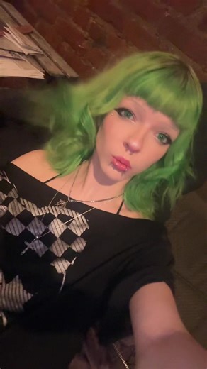 🛼🍡🫧🎀🍬 (@abbeepie)’s videos with Overwhelming - Matt Ox