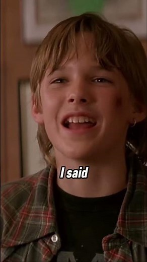 “I hate lawyers.” 😤 But this one might just save his life.🎬 The Client (1994) — courtroom tension