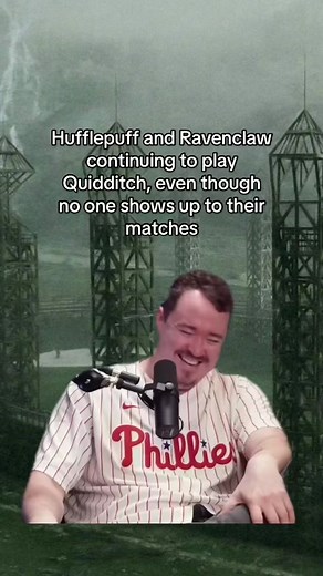 Even Ravenclaw’s main character is walking around the Castle wearing a Lion Hat😂 #quidditch #hufflepuff #ravenclaw #harrypottertiktok #lunalovegood #hermionegranger #hermioneshat #oliverwood #gryffindorvsslytherin #dracomalfoy #professormcgonagall #snape #severussnape #professorsnape #lavenderbrown