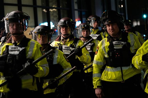 Minnesota, Twin Cities sue Trump administration over unprecedented immigration operations