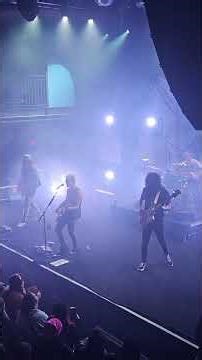 White Noise- Badflower #badflower #bands #livemusic #concert #shows #alternative #rock #shorts