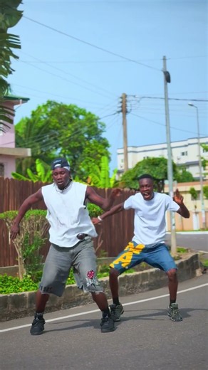 Unforgettable viral dance #likee #explorefeed #likers #instaliker #likeme #popularposts #instgram
