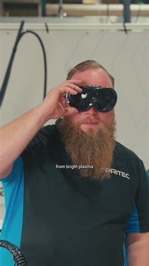 Still cutting without safety glasses? Bad idea