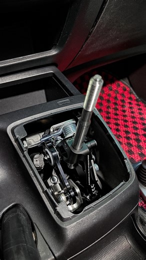 ASMR manual shifts through gears 1-2-3-4-5-6-R with our 3-Way Adjustable 8th Gen Honda Civic Short Shifter (🚗: @andrewatlarge). 8th Gen Civic Short Shifters: - 1-Way Adjustable Version (SKU 1960-1W) - 3-Way Adjustable Version (SKU 1960-3W) Fitment: - 2006-2011 Honda Civic (all MT) - 2006-2011 Honda Civic Si - 2007-2011 Honda Civic Type R (FD2 & FN2) | Acuity