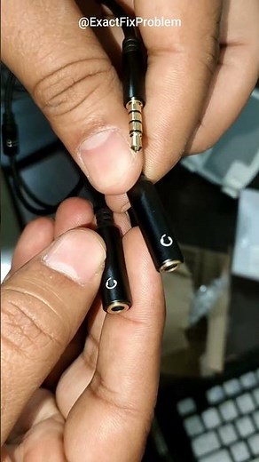 How to Split Your Headphones and Mic 🎧🎤#audio #headphones #microphone #DIY #tutorial