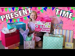 Birthday Morning Present Opening || Alyssa's 11th Birthday