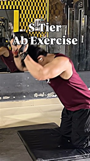 How to actually do cable ab Crunches with perfect technique💪#abs #absworkout #shorts #gymmotivation