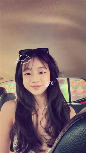 Caroline Angela: Taktik Seru Berantem di Bali