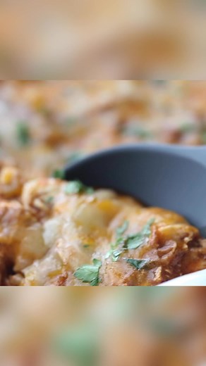 24K views · 128 reactions | This keto chicken enchilada casserole is so simple and delicious! It’s the perfect low-carb twist on a Mexican favorite. This Mexican keto casserole is sure to make your weekly dinner rotations! Recipe >> https://kaseytrenum.com/quick-easy-keto-chicken-enchilada-casserole/ | Easy Keto/Low Carb Recipes | Facebook