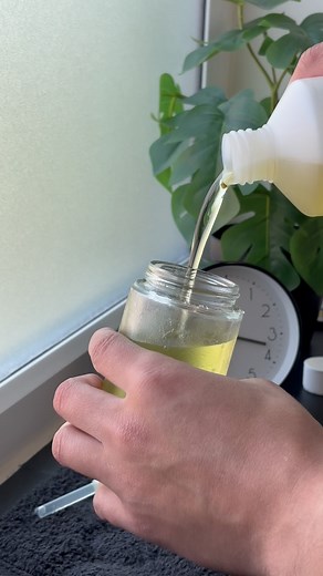 Day in the Life: Little top up of the massage oil ready for today’s clients. It’s all in the prep. 💆‍♀️🍯 . . . . #sportsmassage #greatyarmouth #sportsmassagetherapy #therecoveryroom #massage #wellness #wellbeing #norfolk #fitness #sports #gymlife #sportsmassagetherapy #sportsmassagetherapist | The Recovery Room - Great Yarmouth
