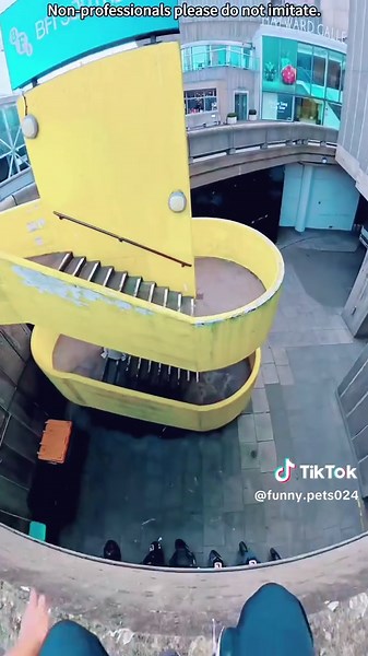 Parkour Fails Compilation: Hilarious Falling Moments