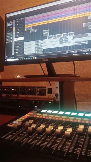 Studio Recording Vibes #studiorecording #livesession #musicproduction #shorts