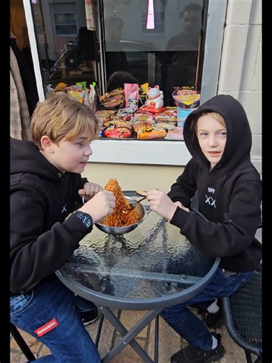 2x Buldak Spice Challenge: Can You Handle the Heat?