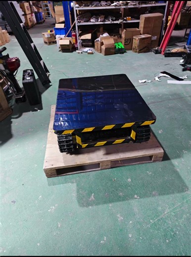 Smart auto-following mini truck