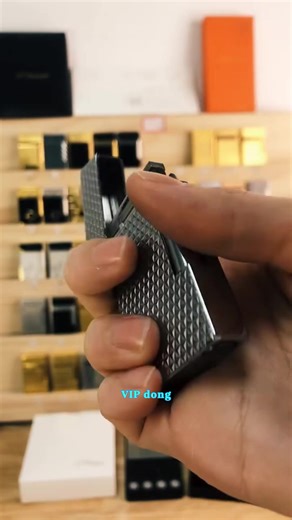 Dupont 1:1 Original Crocodile Pattern Engraving Classic Silver Metal gas Lighter (NO FUEL) good GIFT bf gift boyfriend