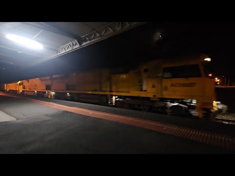3PM1 Aurizon up Superfreighter (ACD ACD G CC, 66P), Perth to Melbourne, 2350, 29/1/26, Horsham VIC