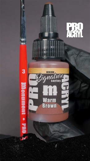 Learn how to paint Leather Bags with PRO Acryl! 🎨 Colors Used: Warm Brown, Orange Brown, Bright Yellow Ochre, Transparent Brown, Glaze & Wash Medium 🖌️ Brush: PRO Sable #3 ⚔️ Miniature: Texture Trainer #2, The Hunter https://monumenthobbies.com/collections/paint-singles #hbynrd #monumenthobbies #nrdsht #paintingminiatures #paintingminis #proacryl #paintwithproacryl | Monument Hobbies