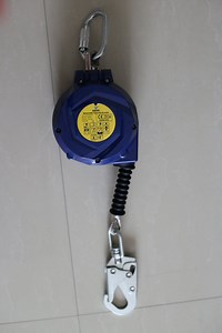 [Hot Item] Industrial Height Safety Fall Protection Equipment Self-Retracting Fall Arrester Retractable Lifeline with 5mm Stainless Steel Cable